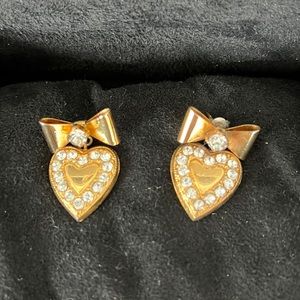 Nereides vintage heart earrings